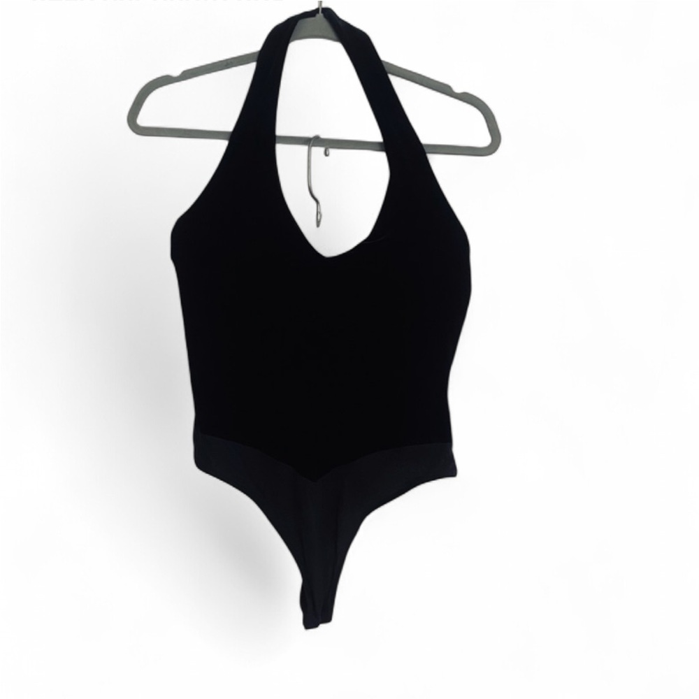 VINTAGE 90’S Y2K BISOU BISOU BLACK VELVET DEEP V HALTER BODYSUIT SIZE MEDIUM